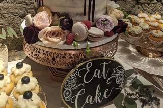 Buttercup Cakes & Farm House Frosting  - 5