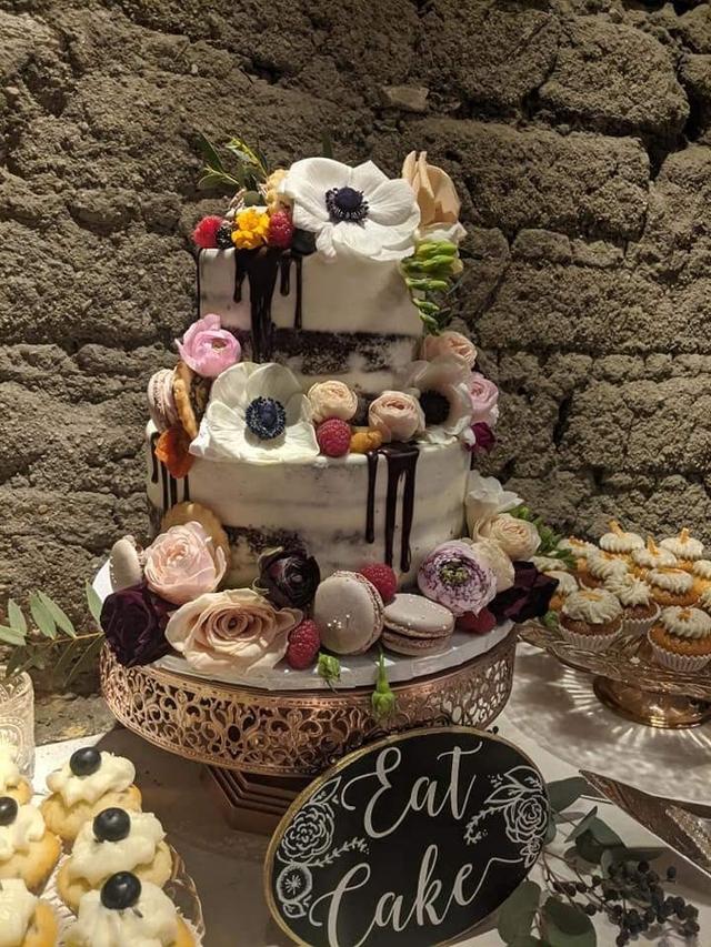 Buttercup Cakes & Farm House Frosting  - 2