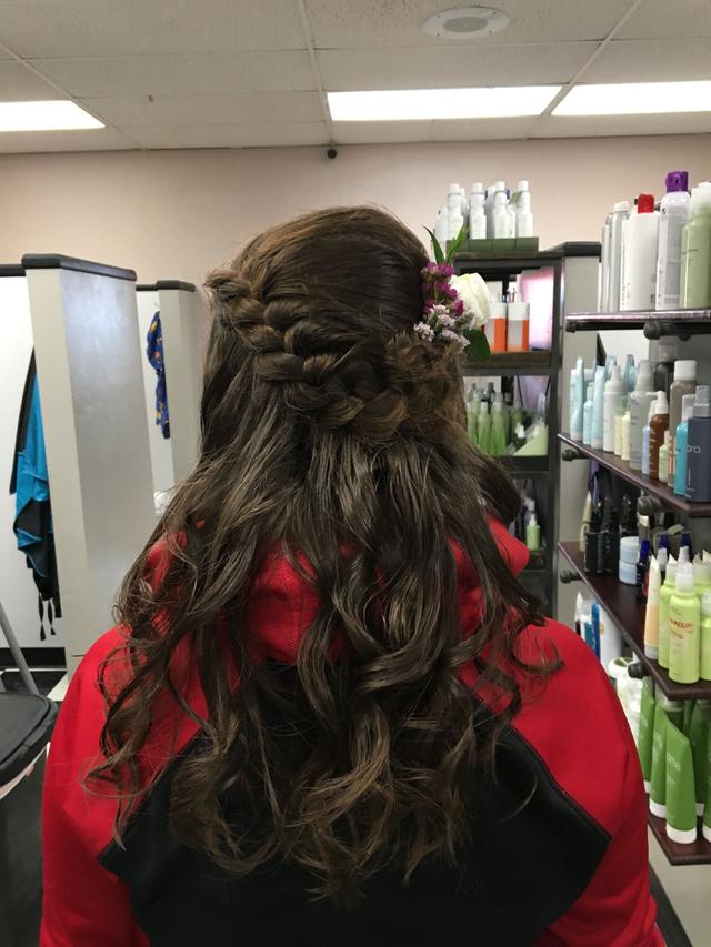 First Impressions Hair Studio - 1