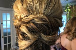 Taylor Niele Hair - 11