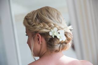 Tangled Hair Salon - 13