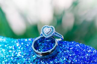 Hand Heart and Crown Weddings - 35