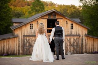 The Barn at the Olde Homestead - 8
