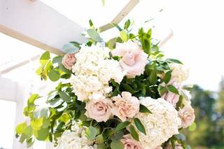 Love Blooms Wedding and Event Design - 118