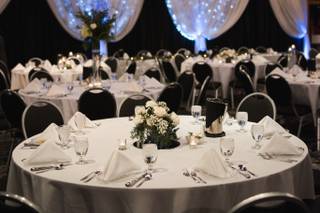 The Pavilion at Holiday Inn & Suites Lake Elmo - 11