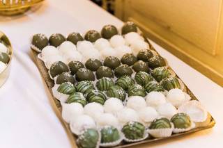Buffalo Cake Pops - 7