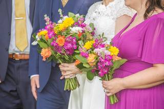 Sisters Floral Design Studio - 18