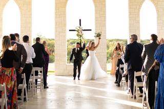 Hill Country Bliss Wedding And Events Venue - 6