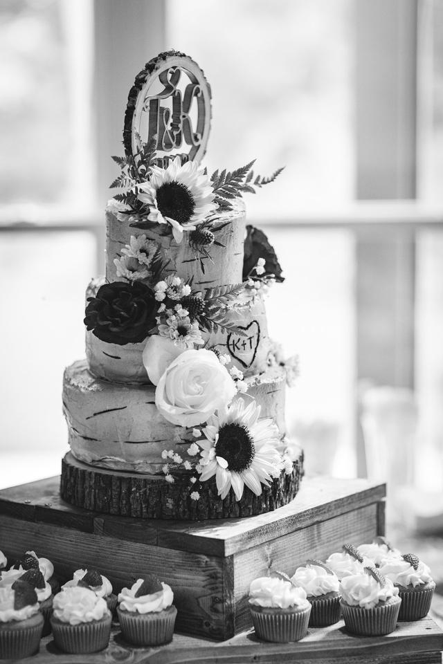 A Piece of Heaven Cakes - 2