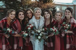 Timless Salon & Bridal Studio - 51