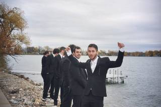 Lake Elsie Wedding Barn - 28