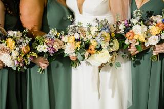 Blossom & Bee Floral & Event Design - 11