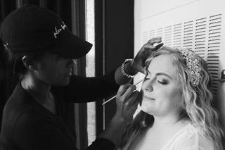 JuLea Beauty Bar - 11