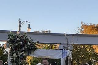 LYNN DOYLE FLOWERS & EVENTS - 15