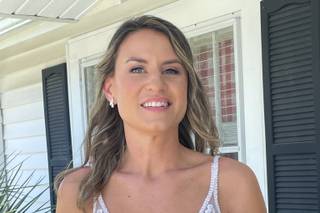 Candid Beauty - 6