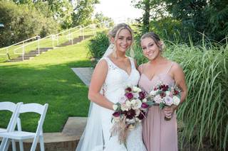 Arlene's Bridal Salon - 20