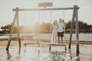 Modern Romance Travel - 22