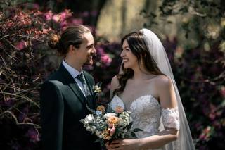 Love Exists Photo & Video - 7