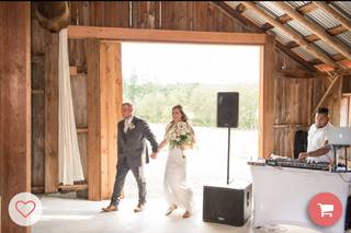 Garcia Entertainment Premier DJ Service - 23
