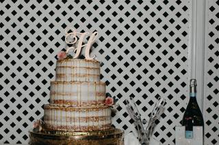 How Sweet It Is Cake Studio - 59
