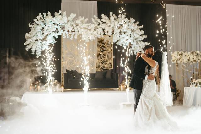 Designer Weddings by Carly Rose 2