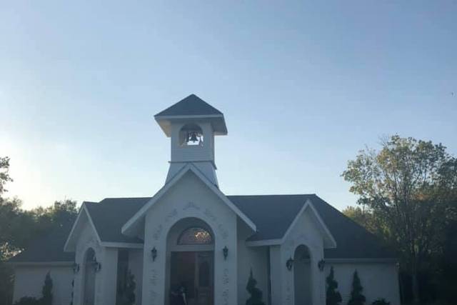 Bella Woods Wedding and Events Center 1