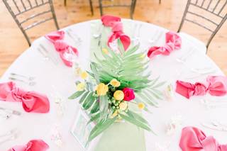 Sandra L. Porterfield Wedding & Event Floral Designs - 55