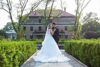 Celebrate at Snug Harbor - 44