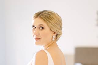 Bella Bridal Hair & Makeup - 17