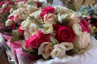 Floral Expressions by Maria & Larry - 19