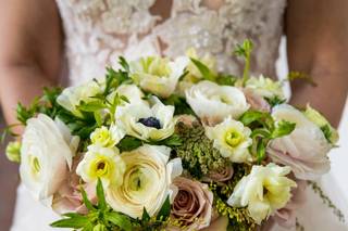 Twisted Twig Fine Florals - 24