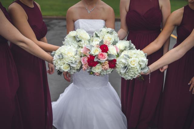 Alfa Flower & Wedding Shop - 4