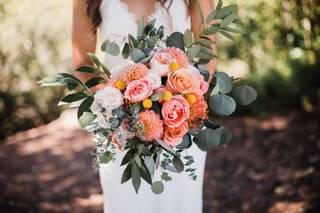 Urban Garden Floral & Event Design - 11