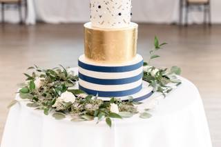 EK Cakery - 27
