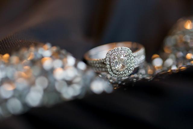 Long's Jewelers - 4