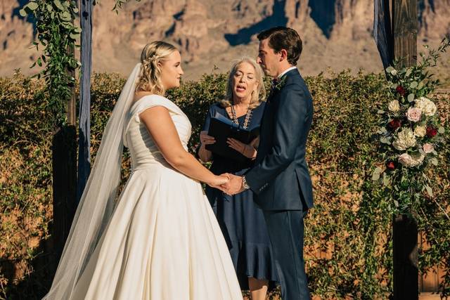 Deelightful Weddings 2