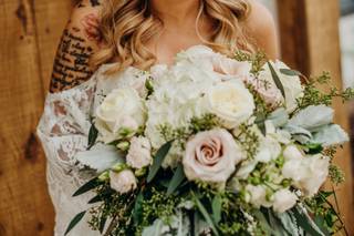 Ten Point Floral Design - 38