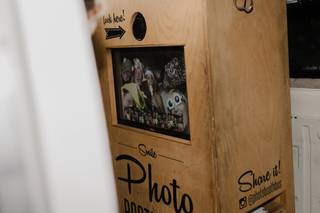 Photo Booth Bus - 23