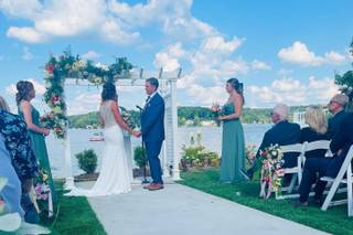 Bay Pointe Inn - 34