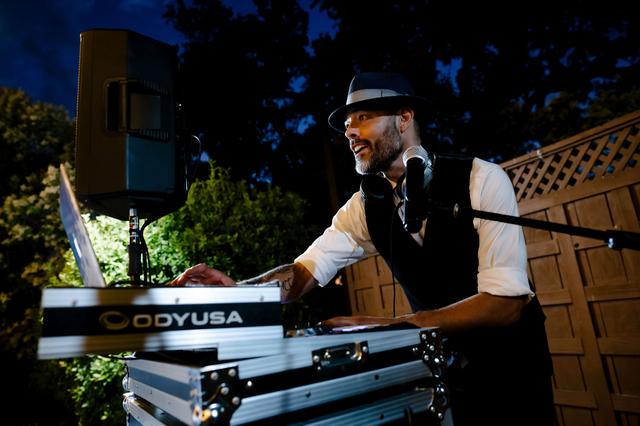 DJ Dan Flores - 3
