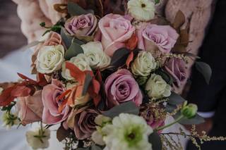 Verzaal's Florist & Events - 34