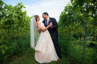 Flag Hill Distillery & Winery - 88