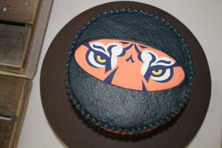 Embree House Wedding Cakes - 8