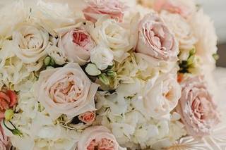 Bruce Wayne Florals - 39