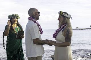 Hawaiian Style Beach Weddings with ALOHA - 6