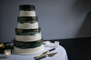 The Frosted Fox Cake Shop - 45