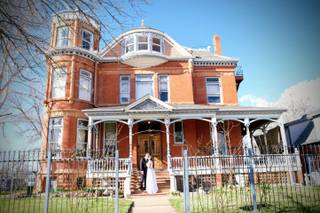 The Lumber Baron Inn & Gardens - 8