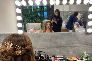 Nelly Makeup Studio - 42
