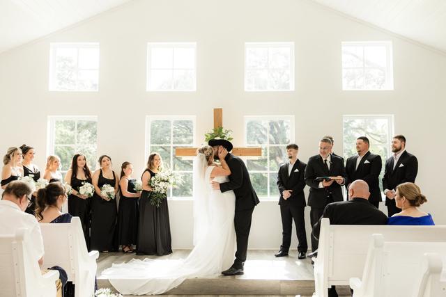 Addison Woods Wedding and Event Venue - 3