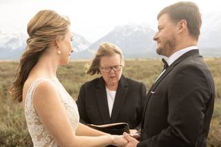 Joann McGregor Wedding Officiant - 35